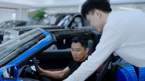 行業(yè)領(lǐng)跑者！卡泰馳認證二手車榮獲行業(yè)首個kaiyun網(wǎng)站CQC五星級服務(wù)認證(圖3)