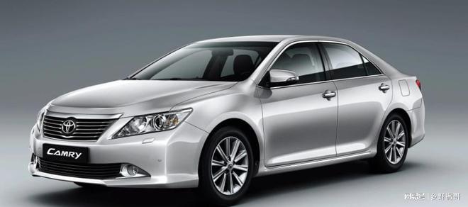kaiyun體育官方網(wǎng)站2024年車市風云 新舊車市雙雙低迷 二手車價格持續(xù)滑坡(圖5)